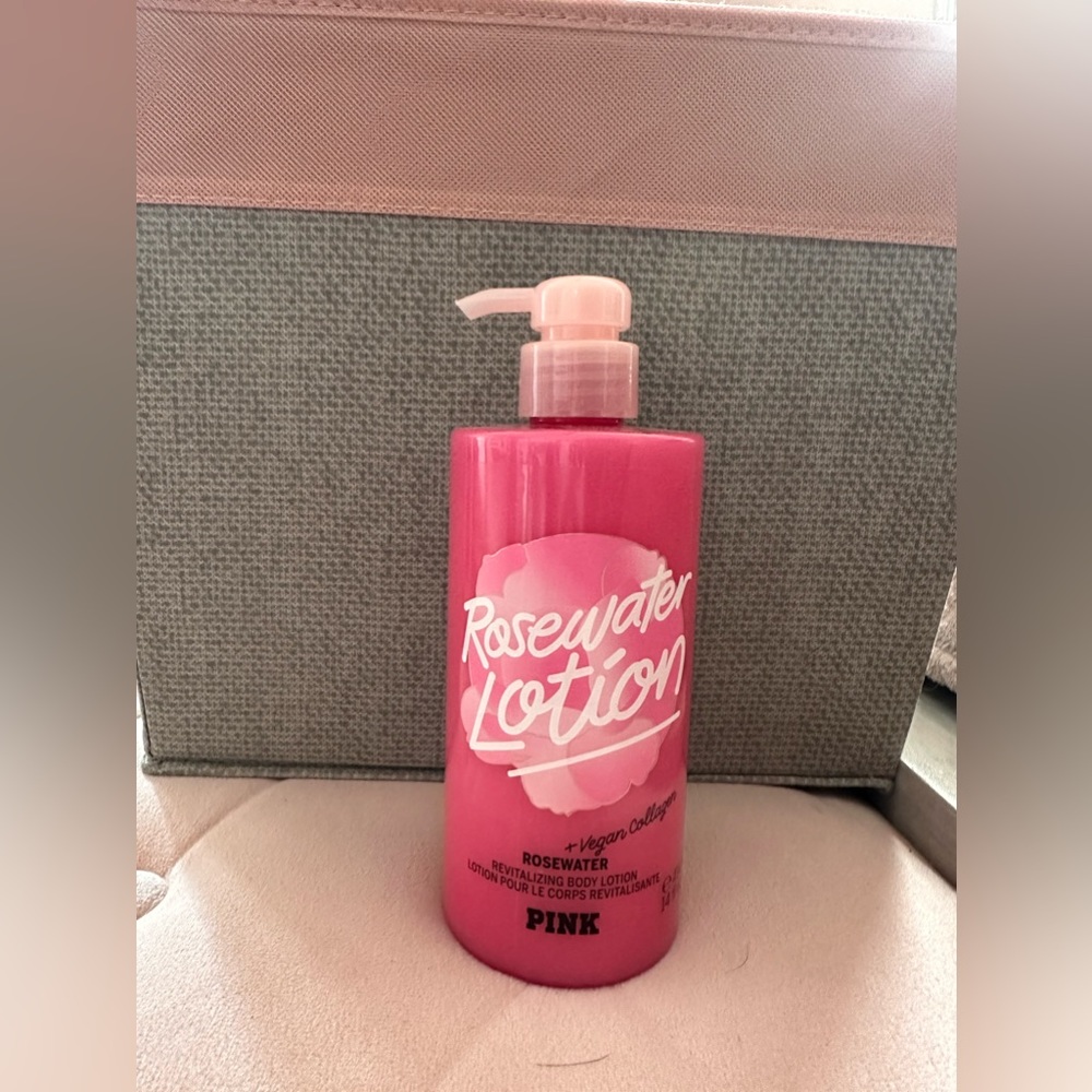 PINK by Victoria secret body lotion